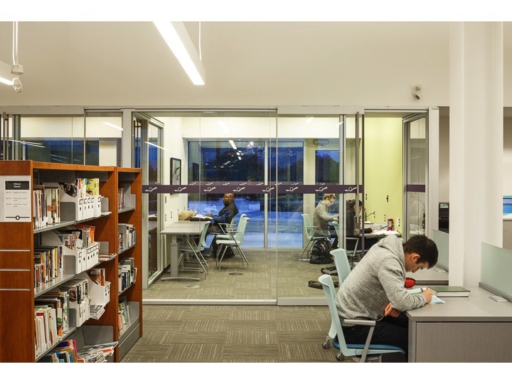 Ottawa Public Library, Beaverbrook Branch