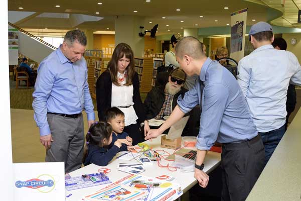 Pop-Up Learning Labs bring technology programming to TPL branches that do not have a Digital Innovation Hub, such as Northern District Branch pictured above.